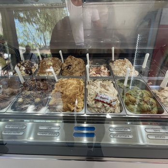 La Lletera - Flavors - Ice Cream & Frozen Yogurt Near Me - Girona, GI
