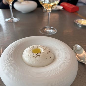 Le Jules Verne - Egg, I think crab at the bottom. It was delicious and the bowl was fun. - French Near Me - Paris, 75