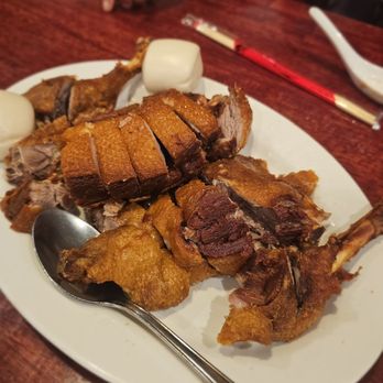 Shanghai Zhen Gongfu - Crispy Half Duck. Alright, but there's better spots - Shanghainese Near Me - Elmhurst, New York Shanghai Zhen Gongfu - Crispy Half Duck. Alright, but there's better spots - Shanghainese Near Me - Elmhurst, New York