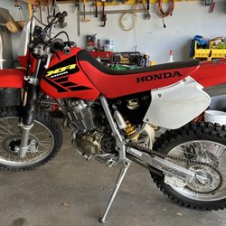 Montclair Powersports - Honda XR 400