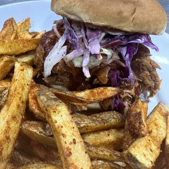 Charlie B’s - Pulled pork sandwich - American Near Me - Perry, Oklahoma