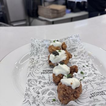 Honeymoon Chicken - Caviar Bites - Chicken Shop Near Me - Washington, DC, District of Columbia