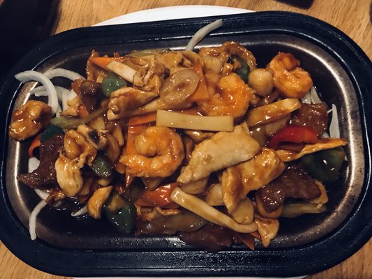 Chef Lu's Asian Bistro by null