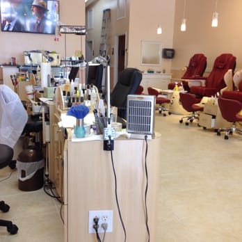 Nail Safari - Inside of the salon. - Nail Salons Near Me - Myrtle Beach, South Carolina Nail Safari - Inside of the salon. - Nail Salons Near Me - Myrtle Beach, South Carolina