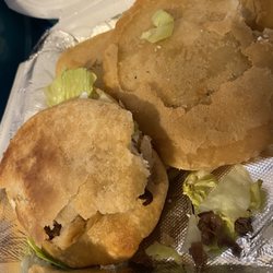 Julias Tacos - Carne asada gorditas