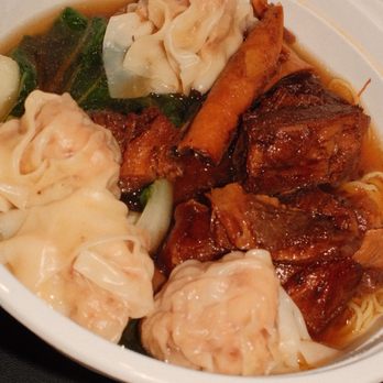 Saigon Corner - 雲吞牛腩湯麵 / Beef Stew & Wonton Noodle Soup - Chinese Near Me - Quincy, Massachusetts Saigon Corner - 雲吞牛腩湯麵 / Beef Stew & Wonton Noodle Soup - Chinese Near Me - Quincy, Massachusetts