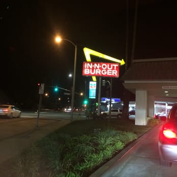 In-N-Out Burger - Burgers Near Me - Arcadia, California