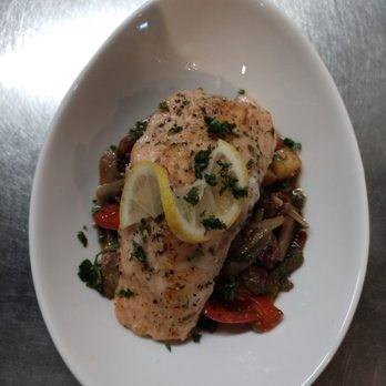 Windjammer Restaurant & Lounge - Grilled salmon - American Near Me - Pacific Beach, Washington Windjammer Restaurant & Lounge - Grilled salmon - American Near Me - Pacific Beach, Washington