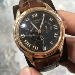 Bellerose Pawn