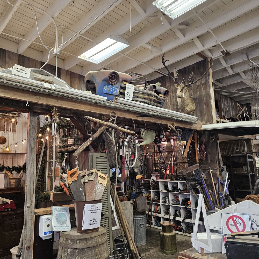 Arlington Pickers Image