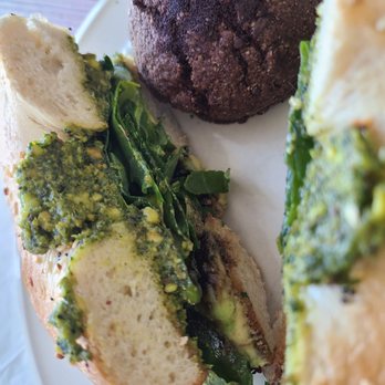 Oromo Cafe - Green power bagel - Coffee & Tea Near Me - Chicago, Illinois