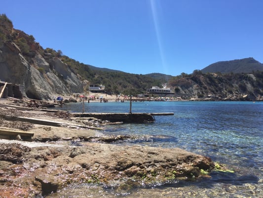 Cala d’Hort by null