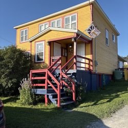 Java Jack's Restaurant & Gallery - Bright outside