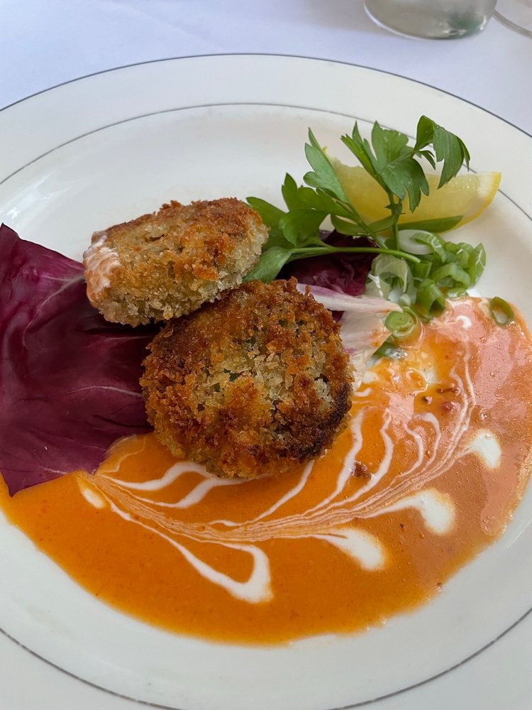 HOUSE PICCOLO Updated September 2024 54 Photos & 22 Reviews 108