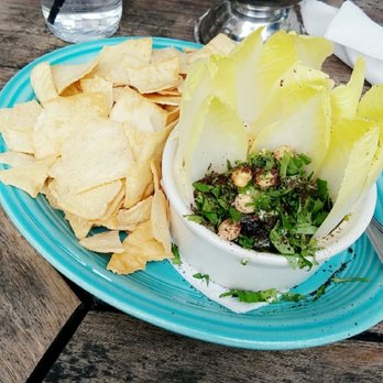 Barnaby's Cafe - hummus w/pita chips - Breakfast & Brunch Near Me - Houston, Texas