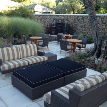 Spa Acqua - Patio - Day Spas Near Me - Yountville, California Spa Acqua - Patio - Day Spas Near Me - Yountville, California