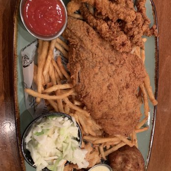 Phillips Seafood - Seafood Near Me - Baltimore, Maryland