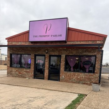 The Primpin' Parlor - Entrance - Hair Salons Near Me - Midwest City, Oklahoma The Primpin' Parlor - Entrance - Hair Salons Near Me - Midwest City, Oklahoma
