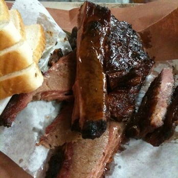 City Market - Barbeque Near Me - Luling, Texas