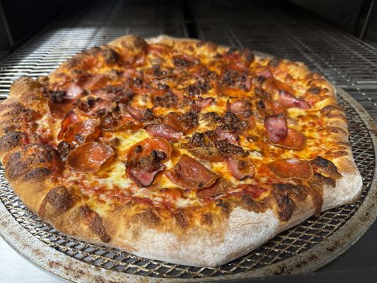 A Pizza Pie by null