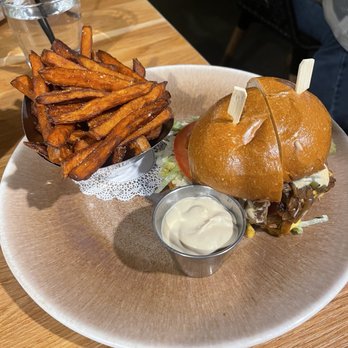The Cut - OG Burger - Cocktail Bars Near Me - Rancho Cucamonga, California