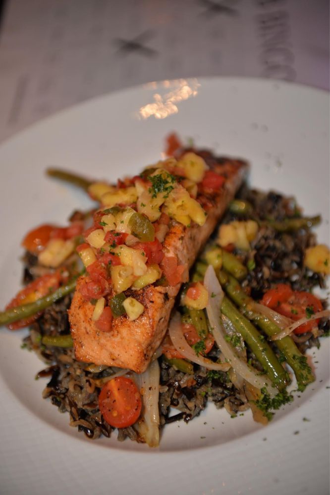 Clutch Restaurant