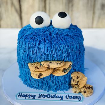 KRKakes - Buttercream Cookie Monster cake - Desserts Near Me