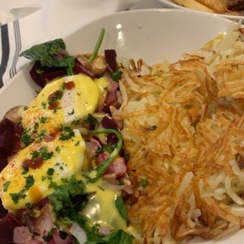 Matchbox Diner & Drinks - Eggs Benedict - New American Near Me - Grand Rapids, Michigan