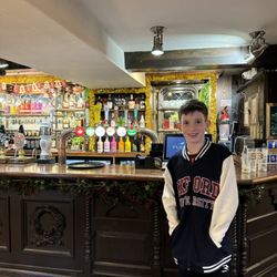 Fleece Inn - Bar area