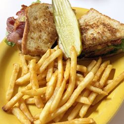 The Yesterday's Diner - Bacon Lettuce Tomato Sandwich