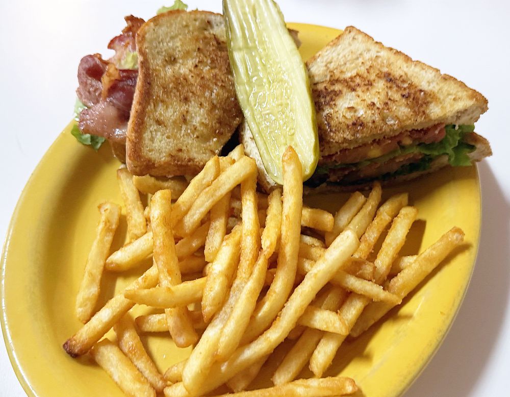 The Yesterday's Diner Logo