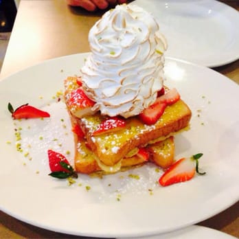 OEB Breakfast - Bridgeland - French Toast Trifle - Breakfast & Brunch Near Me - Calgary, Alberta OEB Breakfast - Bridgeland - French Toast Trifle - Breakfast & Brunch Near Me - Calgary, Alberta