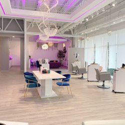 Essence Salon