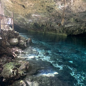Cenote Dos Ojos - Scuba Diving Near Me - Tulum, ROO Cenote Dos Ojos - Scuba Diving Near Me - Tulum, ROO