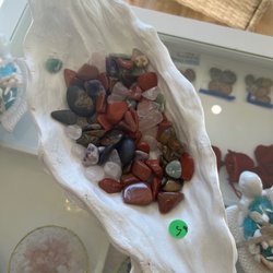 Duchess's Psychic Readings N Crystal Gifts