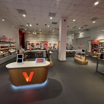 Verizon - Electronics Near Me - New York, New York Verizon - Electronics Near Me - New York, New York