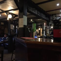 The Lamb Inn - Good atmosphere and a great fire going to beat off the night chill.