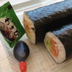 Cherry Blossom Sushi - Spicy Tuna & Raw Salmon Sushi Roll