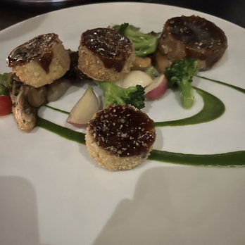 Bouillon Bilk - Eggplant - Modern European Near Me - Montreal, Quebec