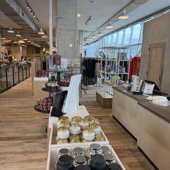 Anthropologie - Merchandise - Women's Clothing Near Me - Miami Beach, Florida Anthropologie - Merchandise - Women's Clothing Near Me - Miami Beach, Florida