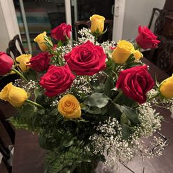 Cooke's Little Shoppe Of Flowers - An anniversary arrangement.
