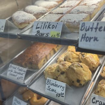 Ani's Bake Shop - Bakeries Near Me - Aiea, Hawaii