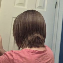 Erica's gave me a pony tail haircut i didn't ask for!!