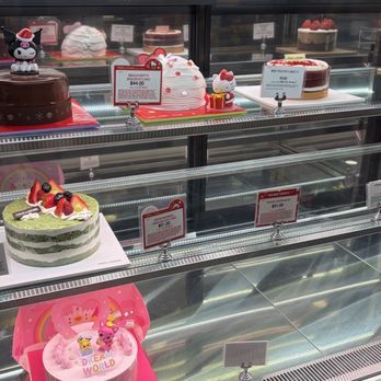 Tous les Jours - Cakes January 2026 - Bakeries Near Me - Honolulu, Hawaii Tous les Jours - Cakes January 2026 - Bakeries Near Me - Honolulu, Hawaii