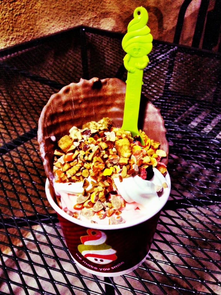 MENCHIE’S FROZEN YOGURT CLOSED 21 Photos & 45 Reviews Ice Cream