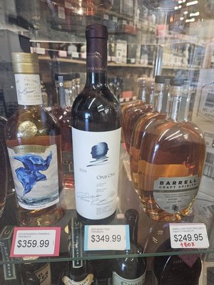 Beverage Warehouse by null