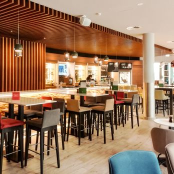 Holiday Inn - Bar - Hotels Near Me - Schönefeld, BB Holiday Inn - Bar - Hotels Near Me - Schönefeld, BB