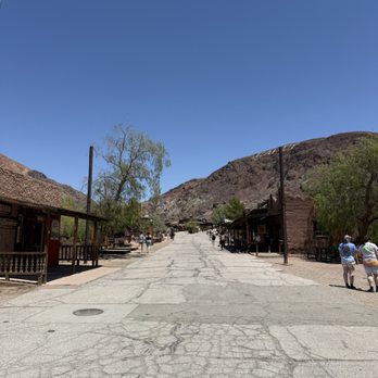 Calico Ghost Town - the entrance - Parks Near Me - Yermo, California Calico Ghost Town - the entrance - Parks Near Me - Yermo, California