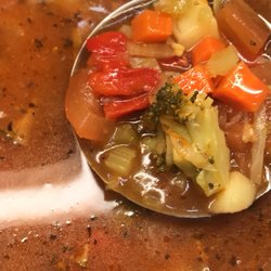 Creative Gourmet - Homemade Country Vegetable soup.. YUM!