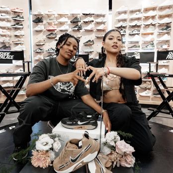 Hannah SD Nails - Hannah SD Nails ft in Shoe Palace Panel | Maya Luv and Jaide Monroe - Nail Technicians Near Me - San Diego, California